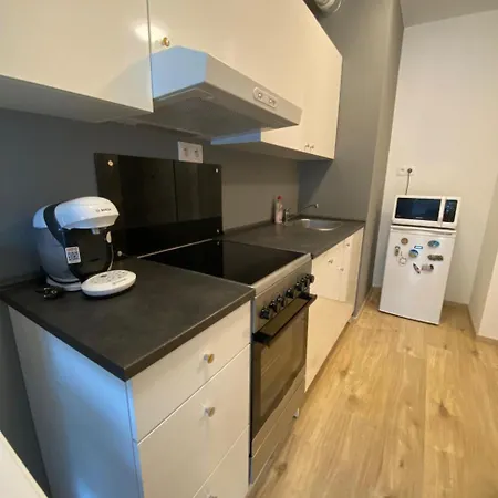 Fiaor Apartment, 1-2 Guests, Free Parking & Wifi, 7 Km Downtown, Appartement *