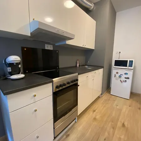 Appartamento Fiaor Apartment, 1-2 Guests, Free Parking & Wifi, 7 Km Downtown,
