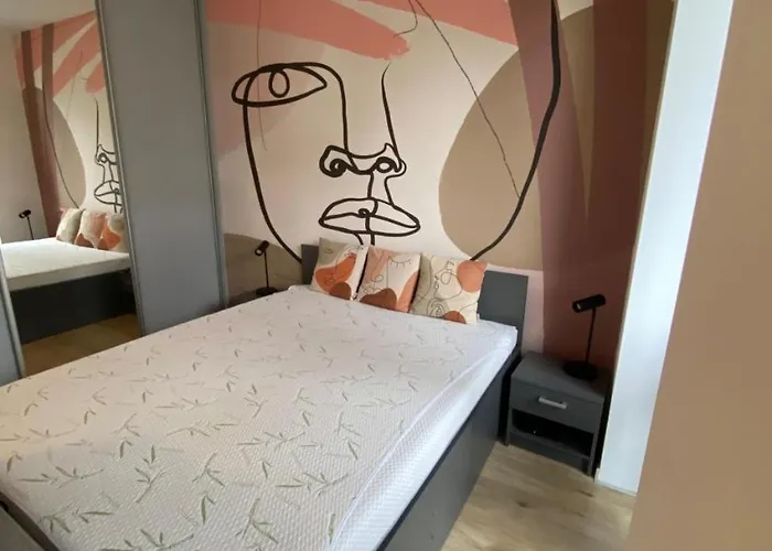 Fiaor Apartment, 1-2 Guests, Free Parking & Wifi, 7 Km Downtown,