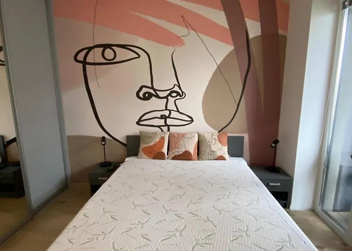 Fiaor Apartment, 1-2 Guests, Free Parking & Wifi, 7 Km Downtown, *